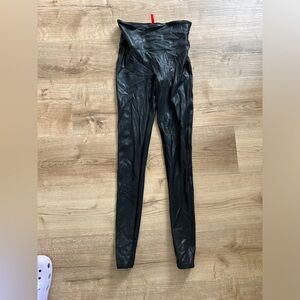 Spanx Faux Leather leggings